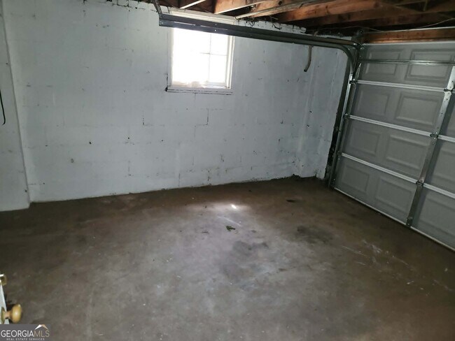 Building Photo - 1444 Blvd Lorraine SW