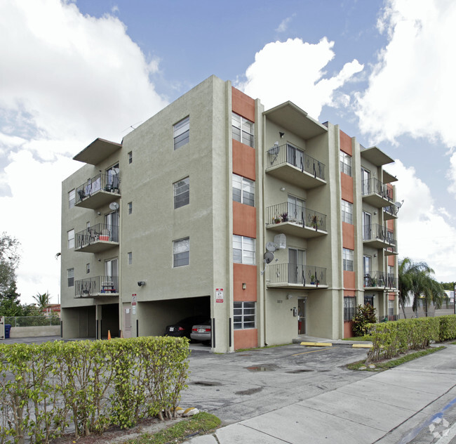 Primary Photo - 5875 W Flagler St