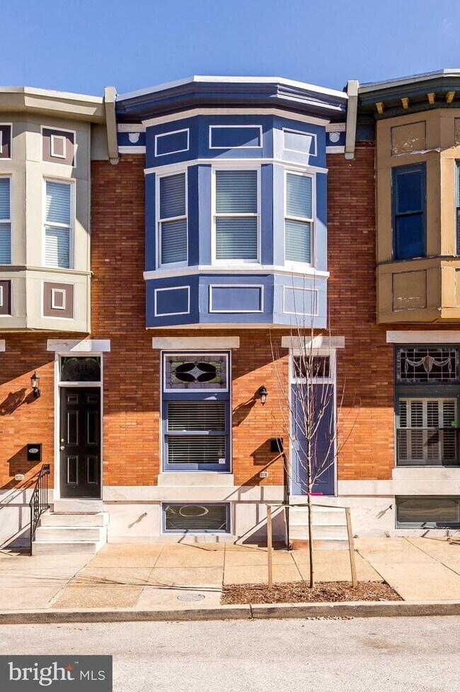 Building Photo - 613 S Linwood Ave