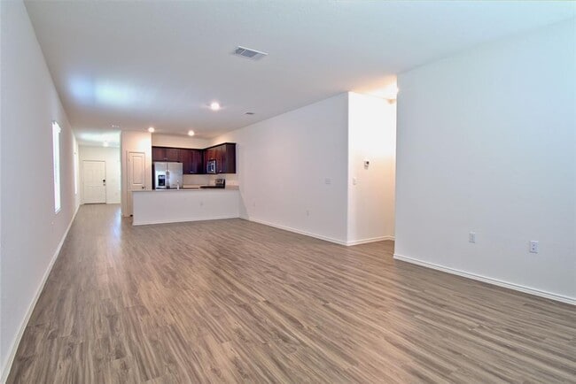 Building Photo - 2233 Forgetmenot Ln