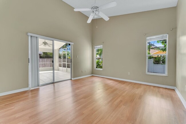 Building Photo - 8042 Tabby Ln