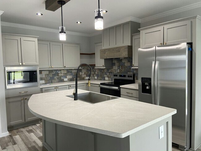 Building Photo - 7300 20th St