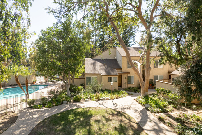 22330 Victory Blvd - Sequoia Village