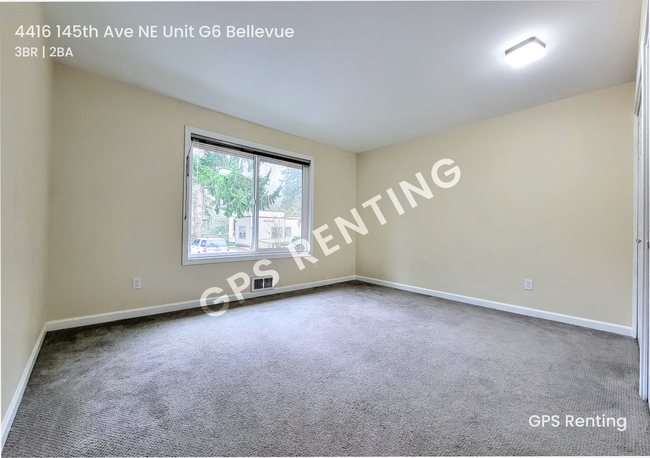 Building Photo - Beautiful Bed 3, Bath 2, in Racquet Club E...