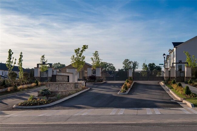 Building Photo - 1582 Driggs Dr NW