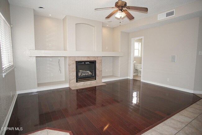 Building Photo - 13717 Paseo De Fe Cir