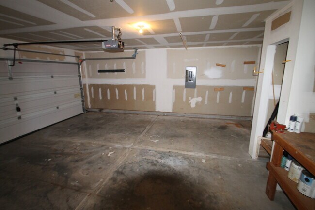 Building Photo - Exclusively Offered by Muse Realty, LLC