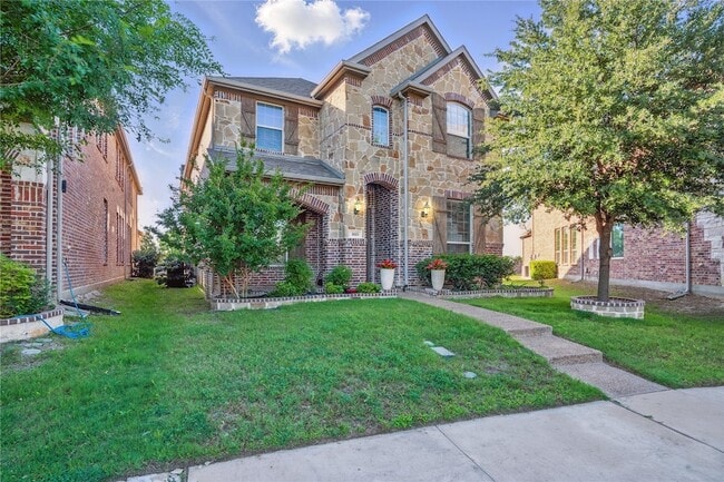 Building Photo - 1001 Vineyard Dr