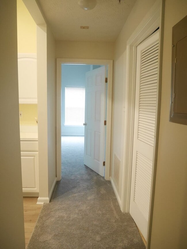 Building Photo - Spacious 2 Bedroom Condominium in Owings M...