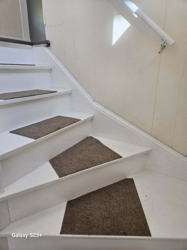 Building Photo - Historic and charming rehabbed property in...