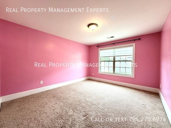 Building Photo - 9416 Scorpio Ln