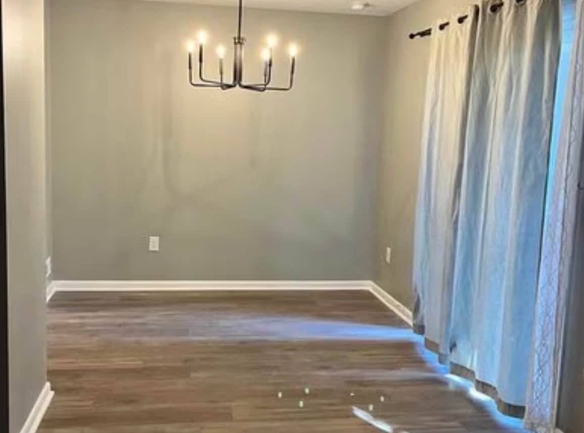 Building Photo - 306A Kelly Cv