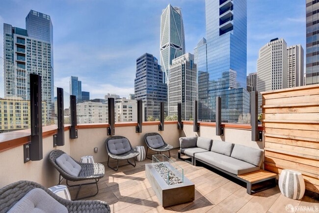 Building Photo - 280 Spear St