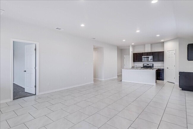 Building Photo - 3913 Jayden Dr