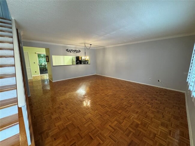 Building Photo - 705 Bough Ave