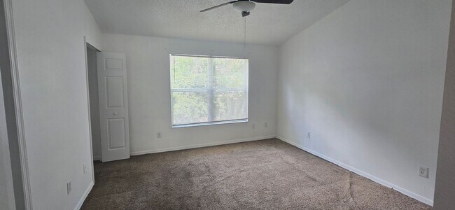 Building Photo - 6559 Osprey Lake Cir