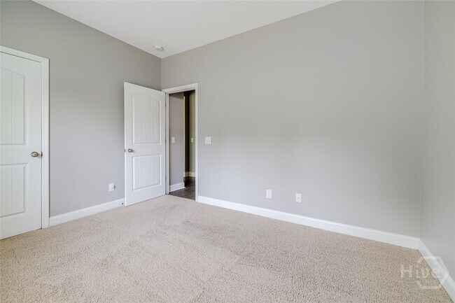 Building Photo - 225 Beckley Dr