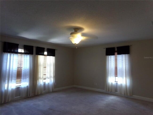 Building Photo - 721 Rantoul Ln