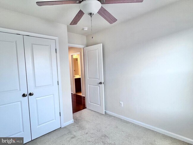Building Photo - 37 Rapidan Dr