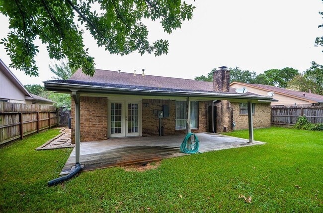 Building Photo - 16238 Mill Point Dr