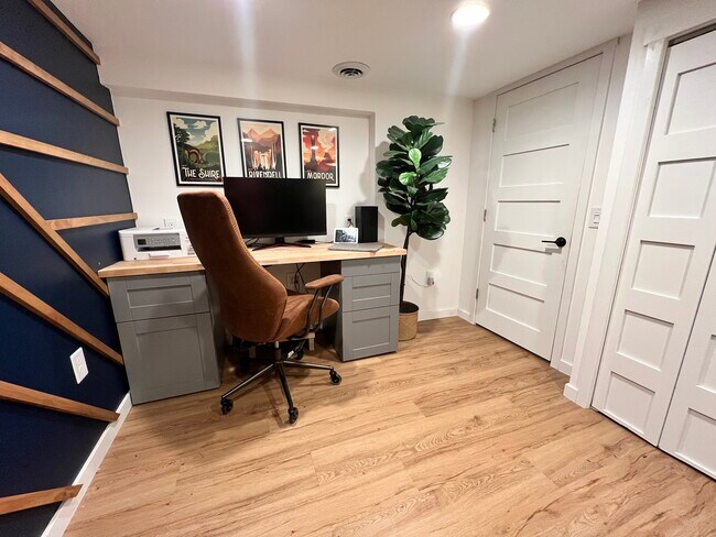 Bed 4 / Office - Downstairs. The desk stays! - 3554 Abbott Ave N