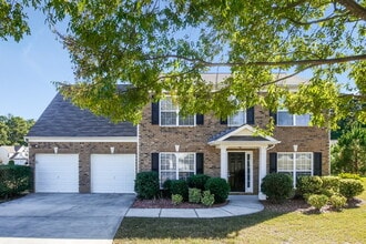 Building Photo - 8202 Camp Hill Ct
