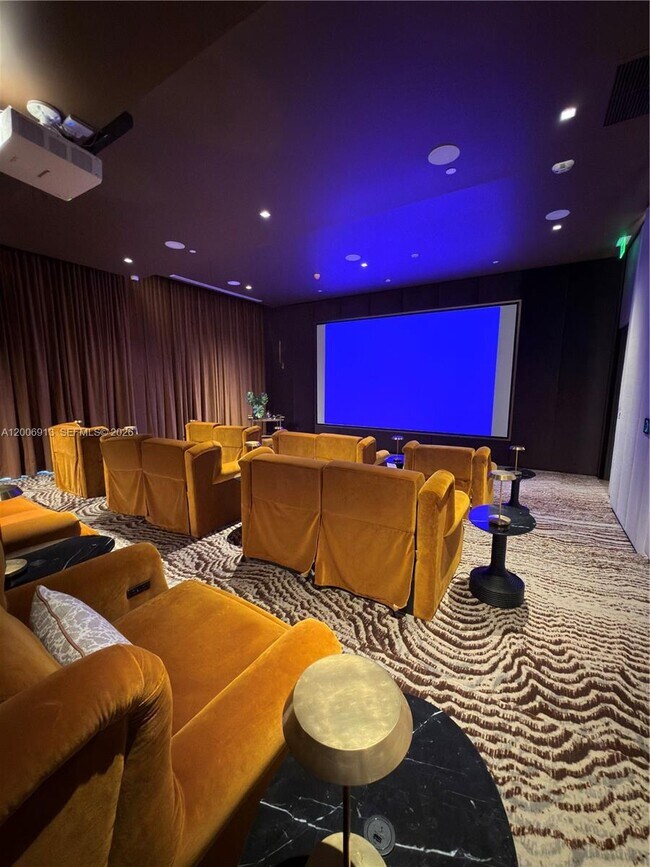 Building Photo - 77 SE 5th St