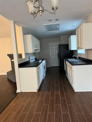 Building Photo - 7008 Fall Creek Ct