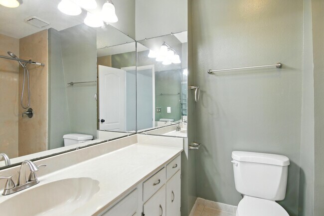 Building Photo - 24 Cinderella Ln NW