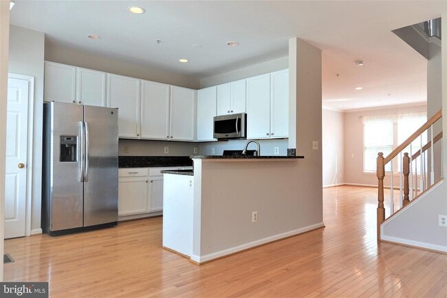 Building Photo - 708 Reserve Champion Dr