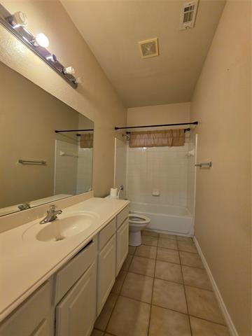 Building Photo - 1701 Balboa Ln