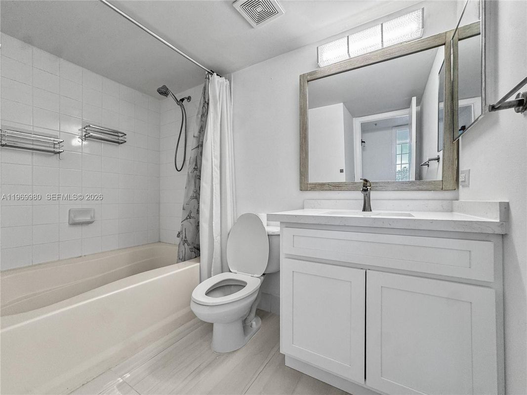 Building Photo - 2123 Renaissance Blvd