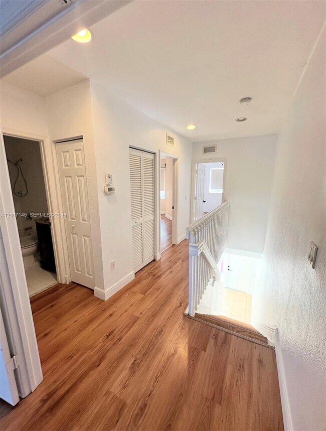 Building Photo - 2641 SW 83rd Ave