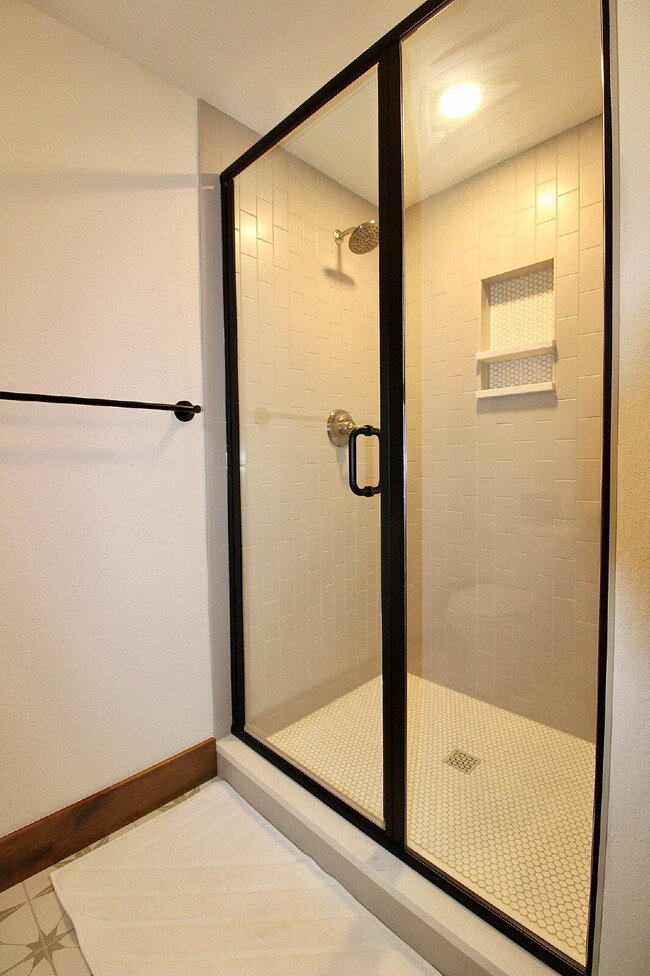 Building Photo - 3332 Danzante Bay Ct