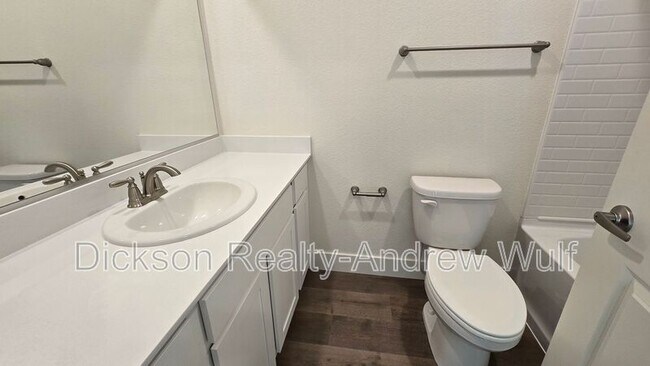 Building Photo - 4119 Scenic Dr