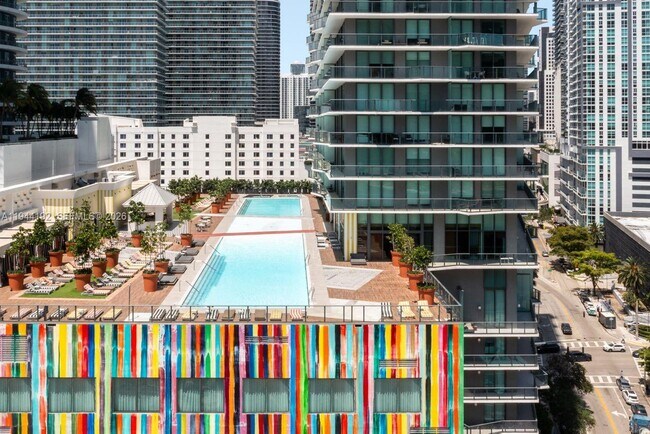 Building Photo - 1300 S Miami Ave