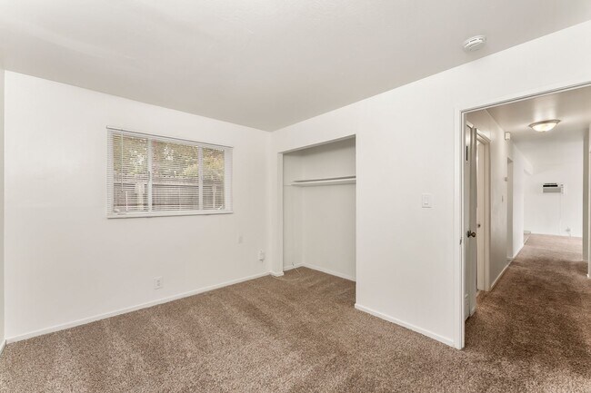 Building Photo - 4184 Cornelia Way