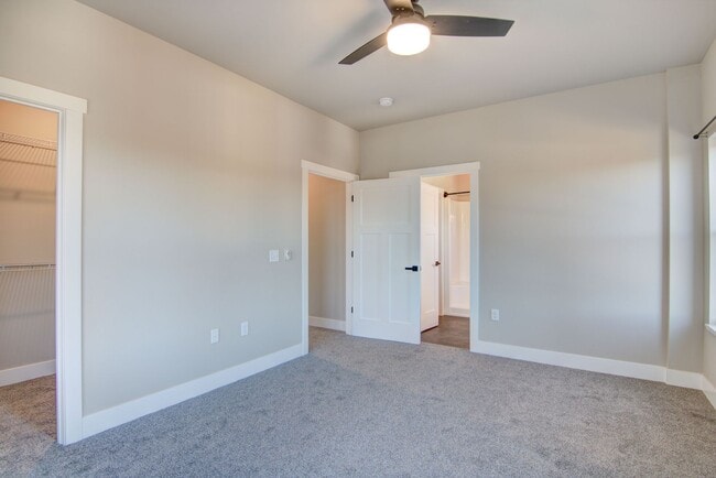 Building Photo - Brand New Luxury Townhomes: 3BR, 2.5Bath A...