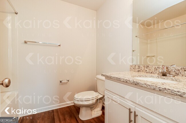 Building Photo - 104 Scots Pne Ct