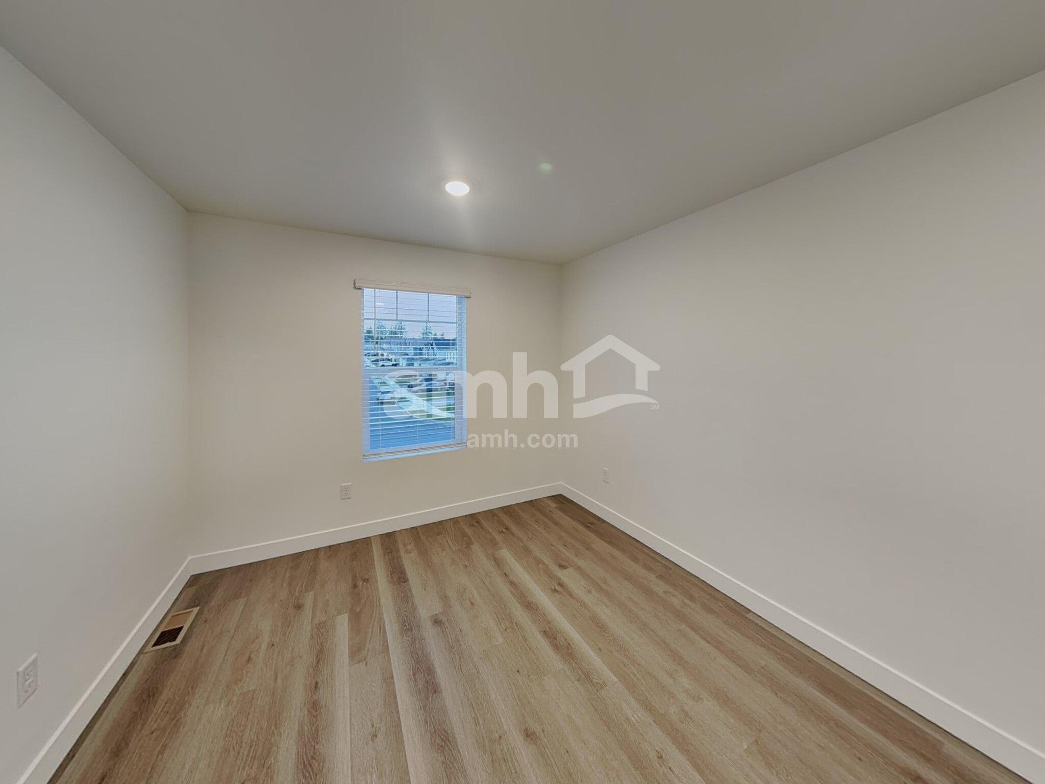 Building Photo - 8536 47th Pl NE