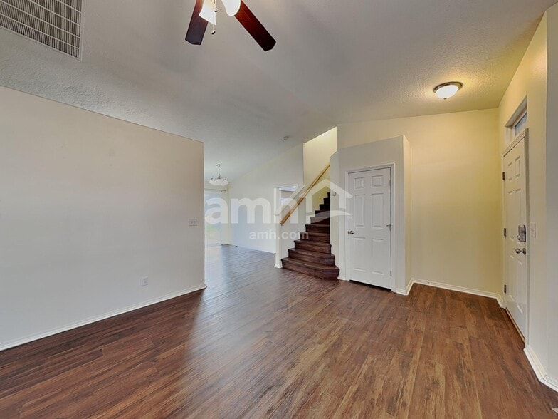 Building Photo - 3237 W Wave Dr