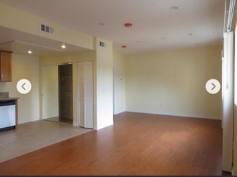 Building Photo - 14826 Vanowen St