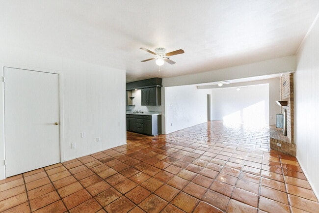 Building Photo - 4714 46th St