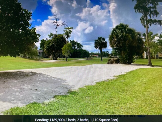 Building Photo - 1085 Forest Lakes Dr