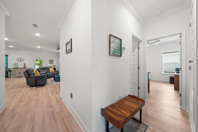 Building Photo - 157 JRS Wy