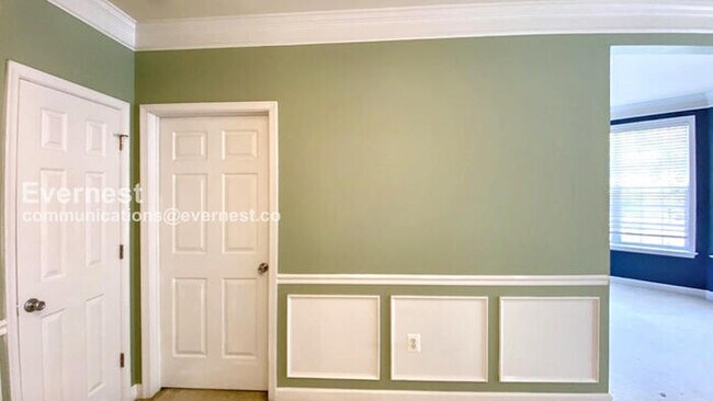 Building Photo - 2 Bed, 2.5 Bath Condo with In-Unit Laundry / Pet-Friendly / Coming Soon!