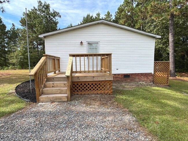 Building Photo - 252 Heritage Farm Rd