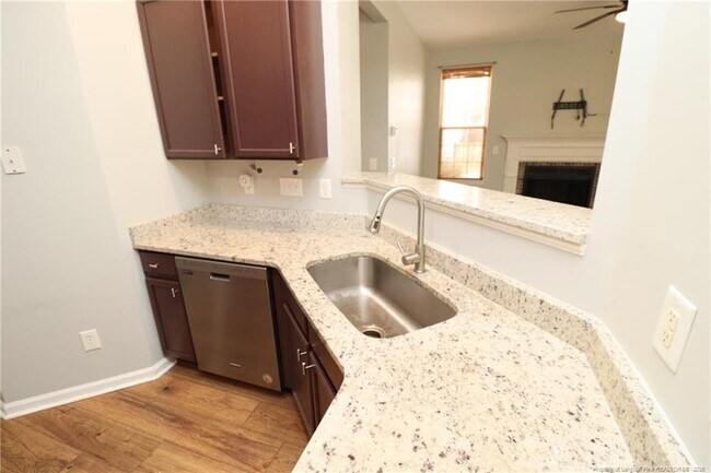 Building Photo - 1102 Silky Dogwood Trail