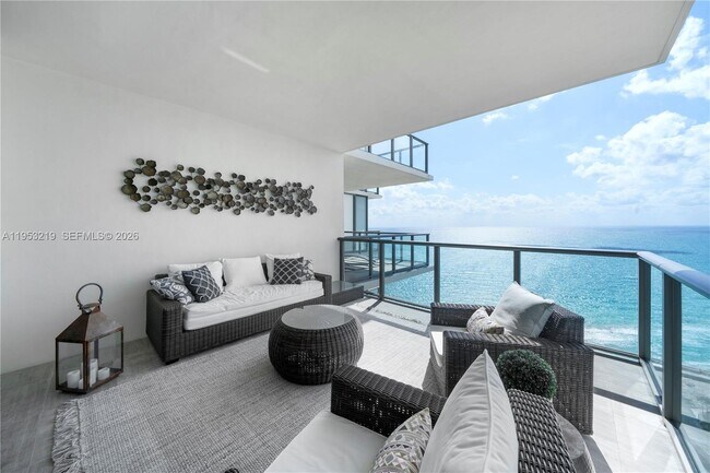 Building Photo - 9703 Collins Ave