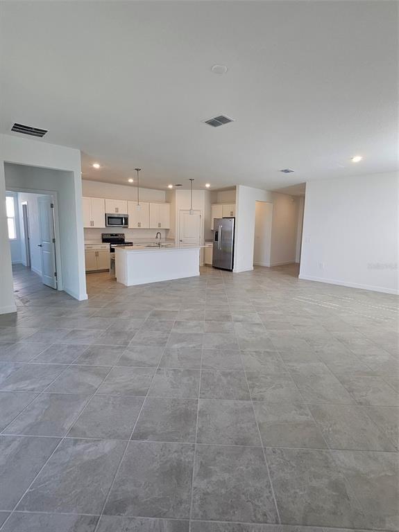 Building Photo - 8351 Waterscape Rd